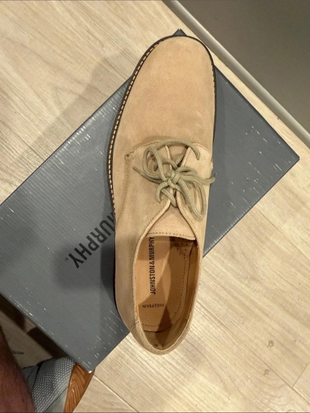 Johnston & Murphy Beige Suede Chukka Boots with Red-brown Sole